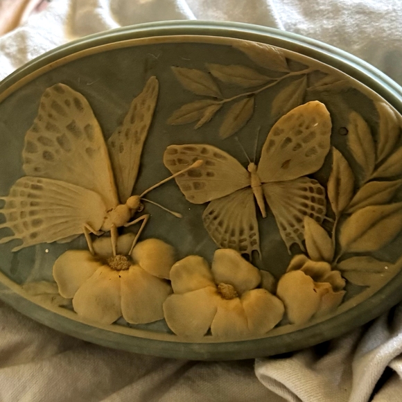 Round Black Storage Box - Picture 4 of 4